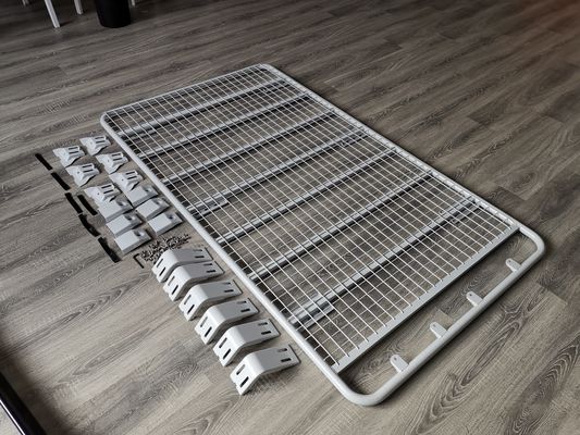 YH-E-022 Q2 بستر های نرم افزاری جهانی تخت فولاد آهن سفید / سیاه و سفید پشت بام قفسه چمدان چمدان چمدان